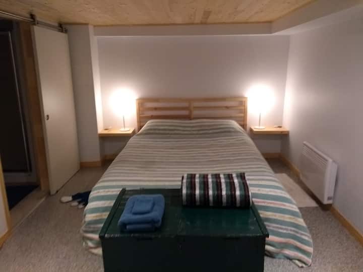 Chambre et sdb privée au coeur de Victoriaville!