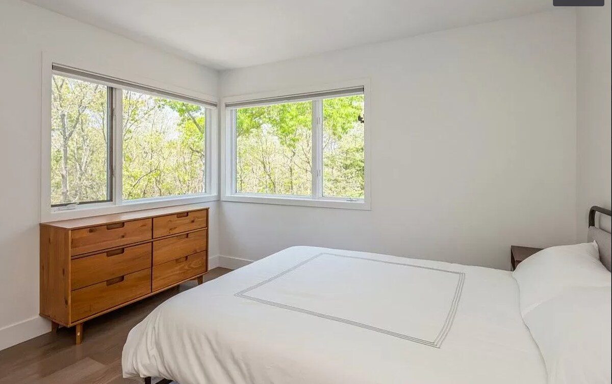 3号卧室-标准双人床