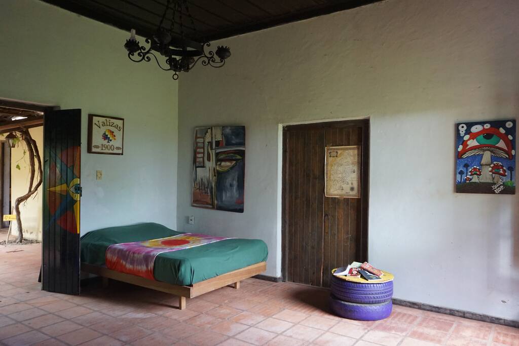DORMITORIO