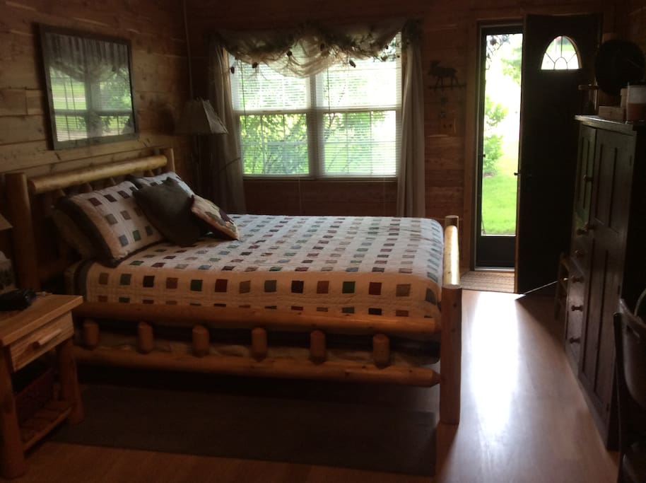 Lodge-themed room with private entry, satellite tv, internet, coffee maker, fridge, microwave, & more!
