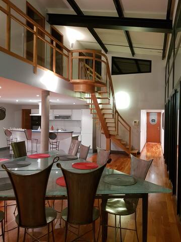 ESPRIT LOFT gallery image 2