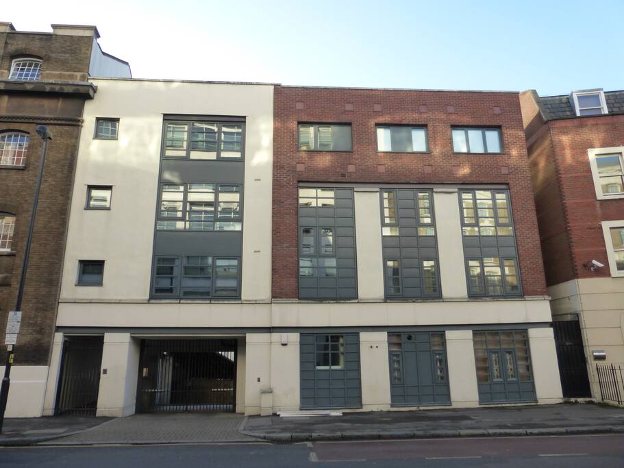 View of Stirling Court. We are on 2nd floor on left.