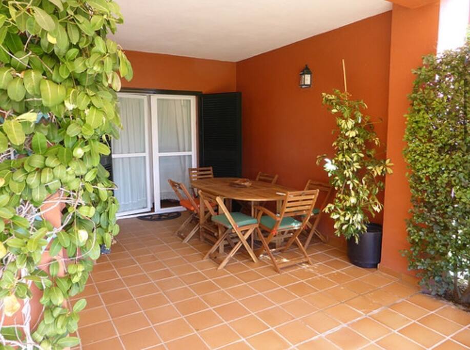 Mesa comedor exterior