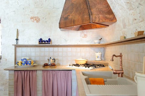 Proprietà Airbnb di successo: the suite a Monopoli