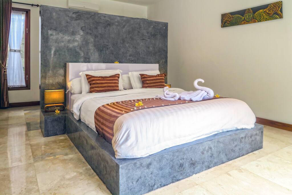 Villa Collard - Master Bedroom 1