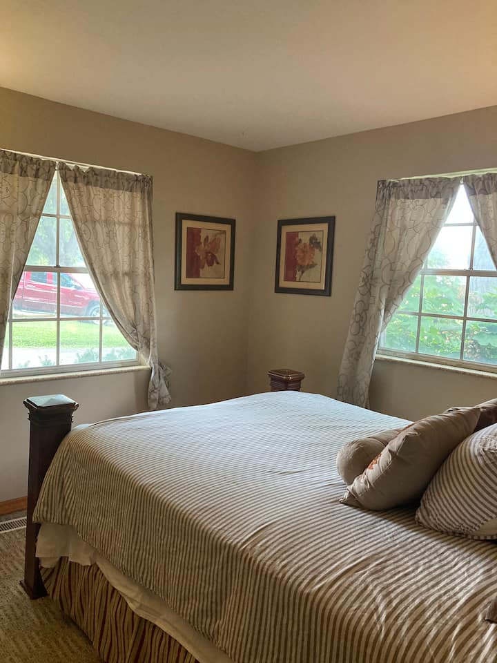 غرفة النوم 1