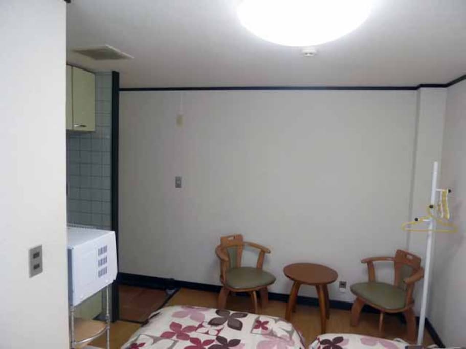 2名用のお部屋です。シングルbedが2台です。Single bed is two, two people of the room.