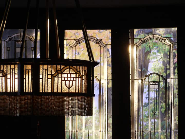 Historic Stewart Inn Foster Room Wausau, WI Airbnb Airbnb