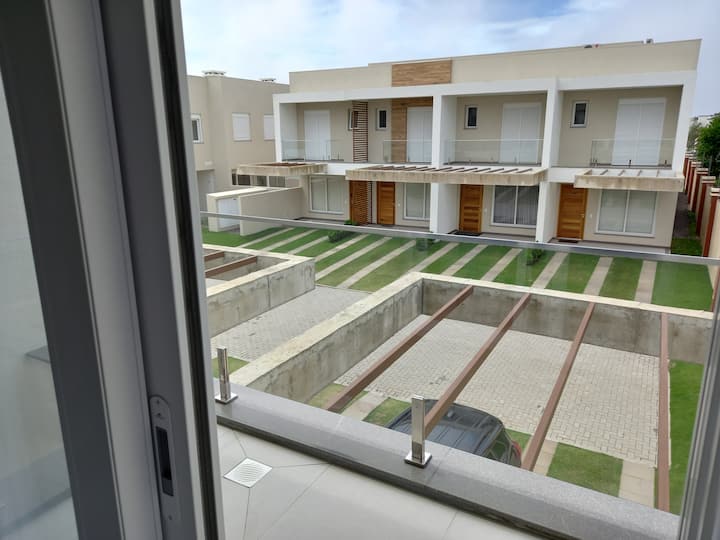 Pogled na apartman s bračnim krevetom