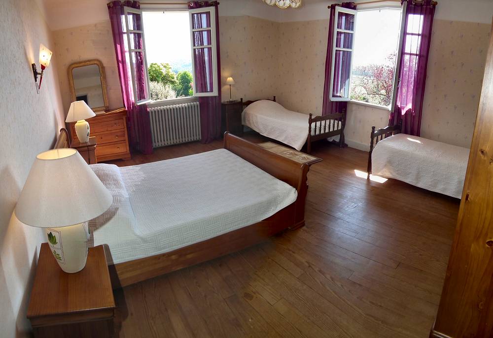 غرفة النوم 1