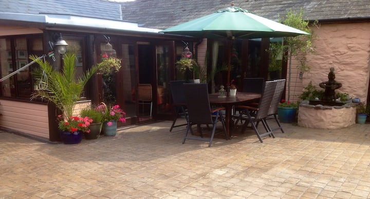 St. Davids Oasis - A Hidden Gem!