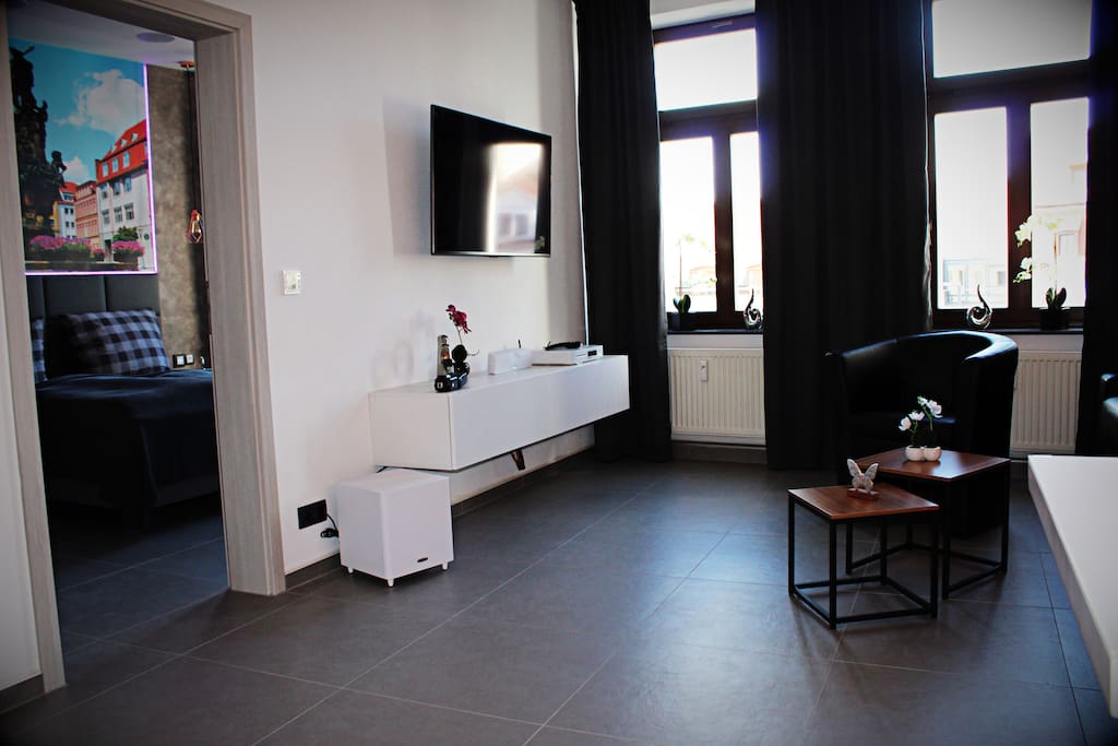 picture 1