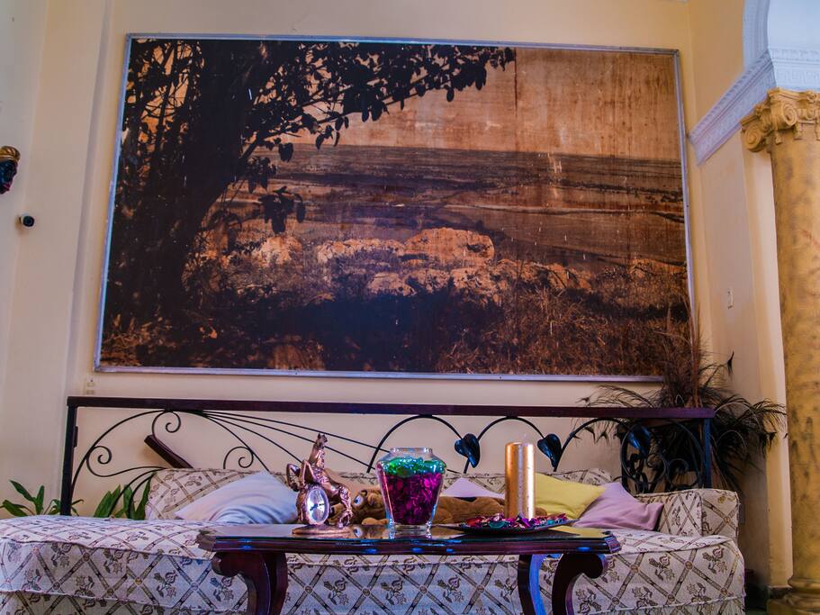 A house with colonial style and designed for the enjoyment of the guests./Una casa con estilo colonial y diseñada para el disfrute de los huéspedes.