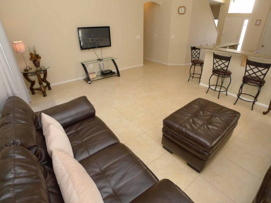 526 bloomingdale drive, hampton lakes (14).jpg