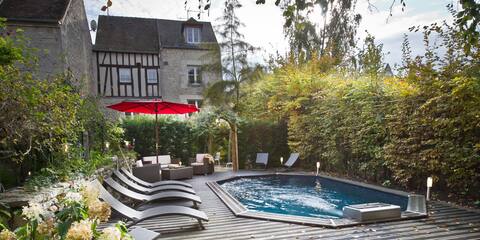 Côté Jardin, mansion, city center, pool,