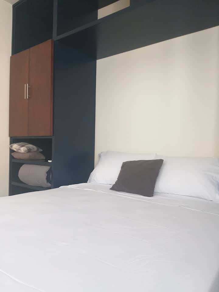 Recamara cama queen size 