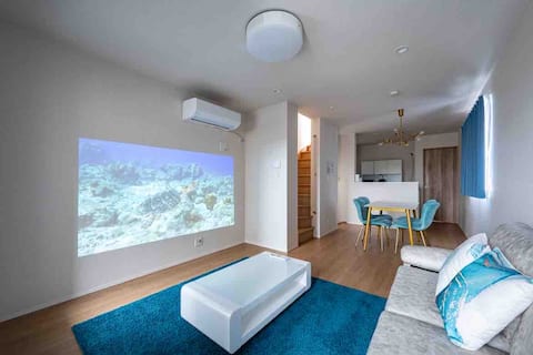 Entire house for rent!! 90m to the station! Free parking, kids room available!