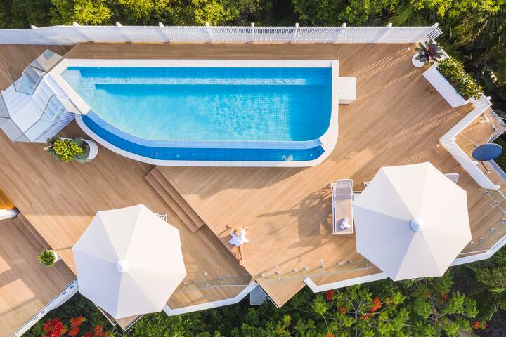 Artis Penthouse with Private Rooftop & Heated Pool gallery image 2