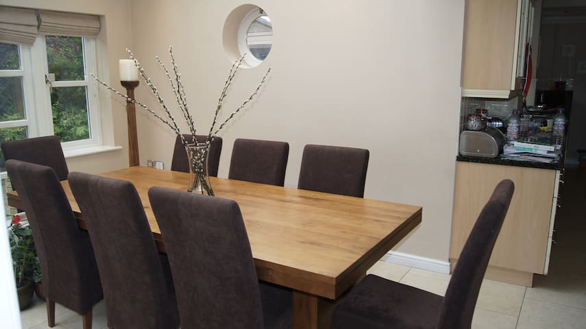 5* Hotel Quality Living – 15mins from City gallery image 4