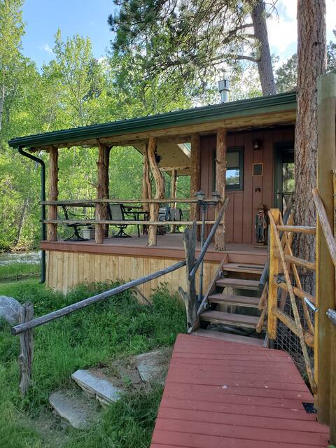 Creekside Cabin at Story Brooke Lodge