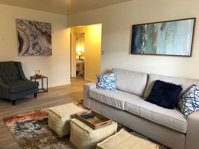 New 2 Bedroom Apt Close to Hershey/Harrisburg