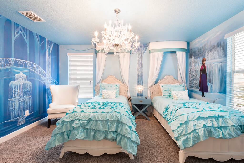 Master Bed 3-2.jpg