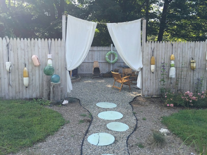 Shoreline GuestHouse