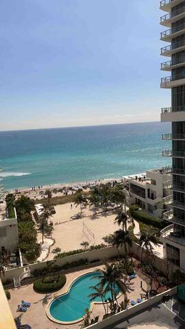 Hollywood Beach gallery image 4