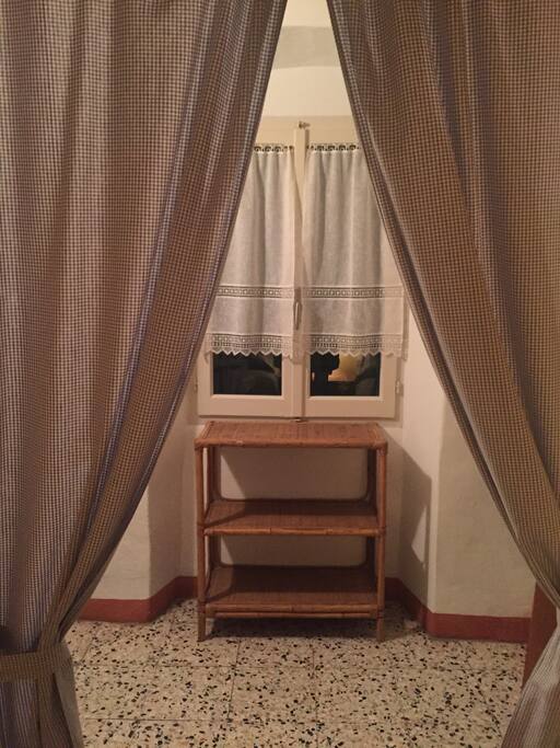 Particolare della camera soppalcata