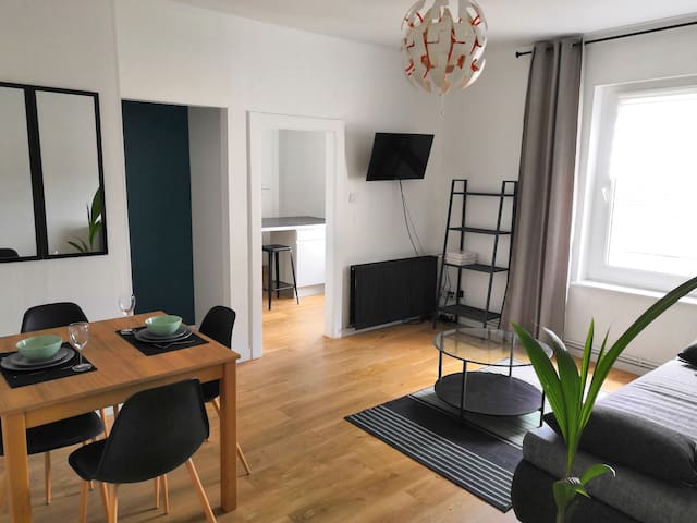Airbnb Thionville Holiday Rentals Places To Stay Grand