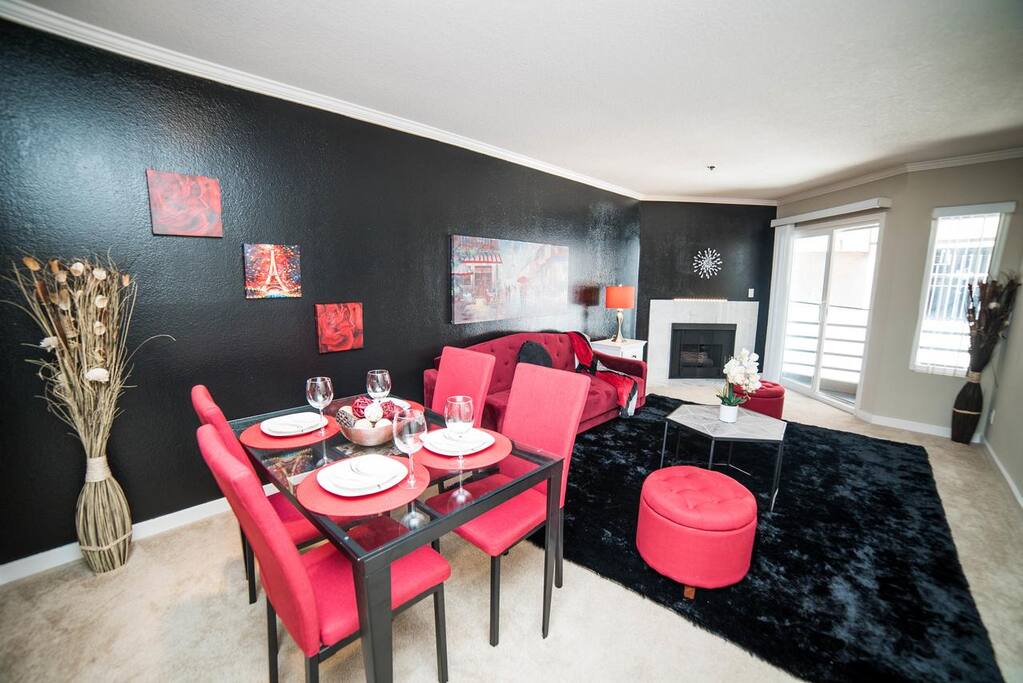 Dining Table with Seating for 4 People