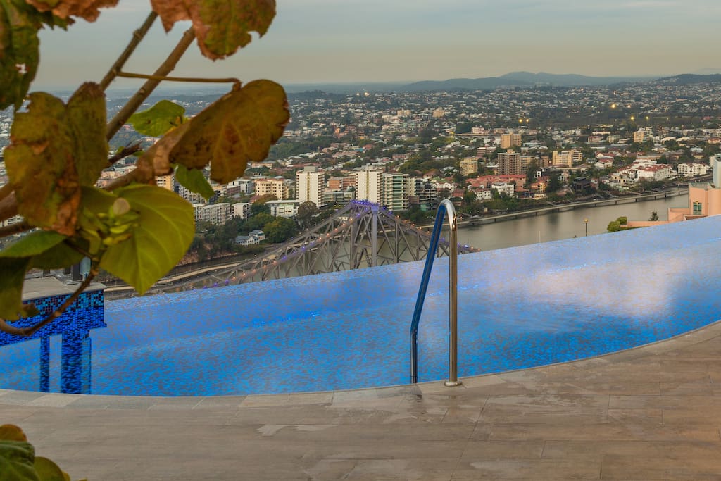 Rooftop Pool with Story Bridge Views