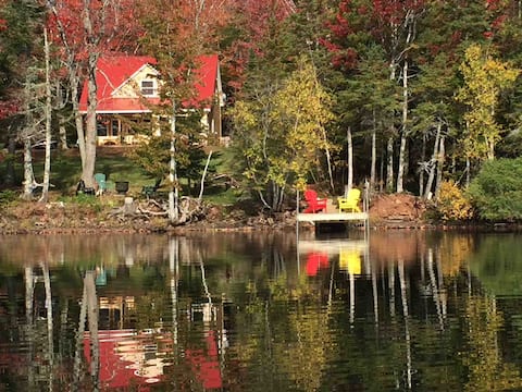 Casa rural frente al lago en el país de esquí