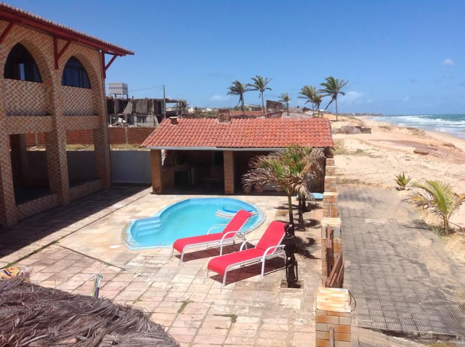 Vista frontal da Beira Mar e sua extensao ao paraiso.