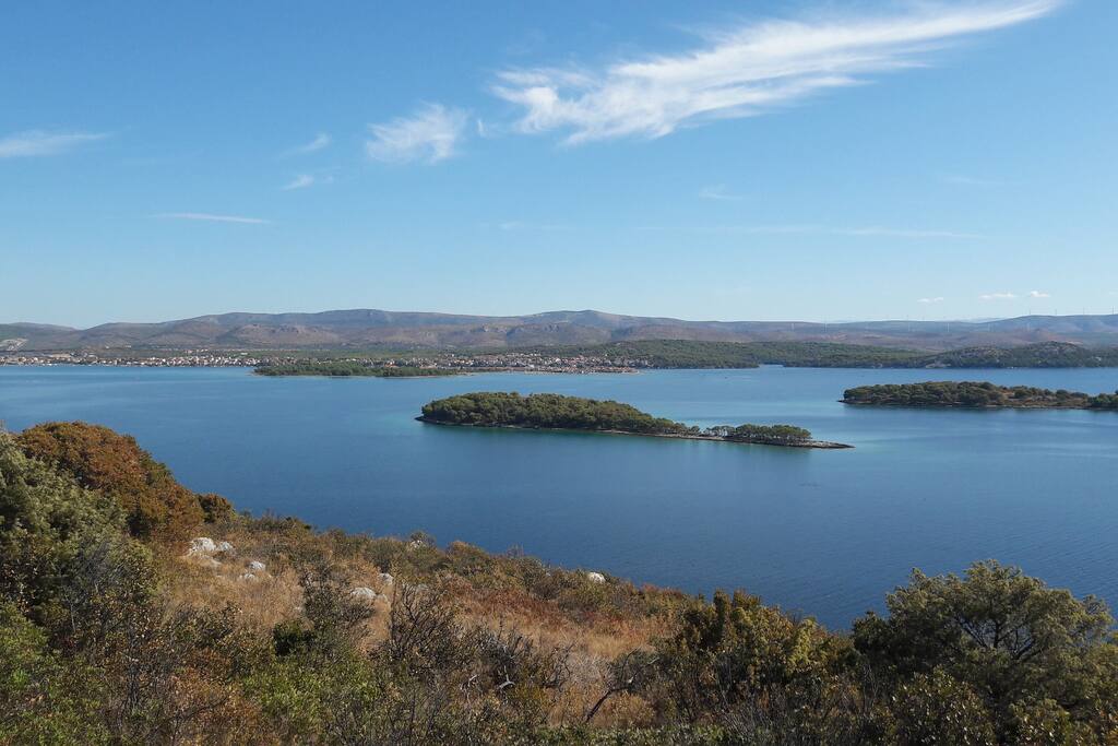 View of Krapanj from Oblik island