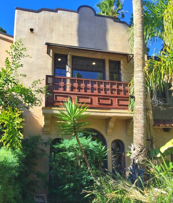 Exterior facade, view from entry way