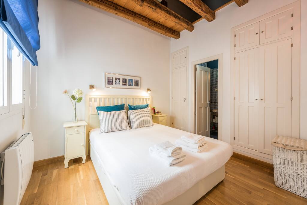 ample and bright bedroom down stairs