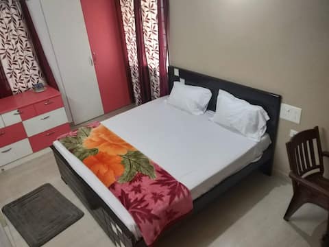 Behind Airport/All household amenities/Long stay