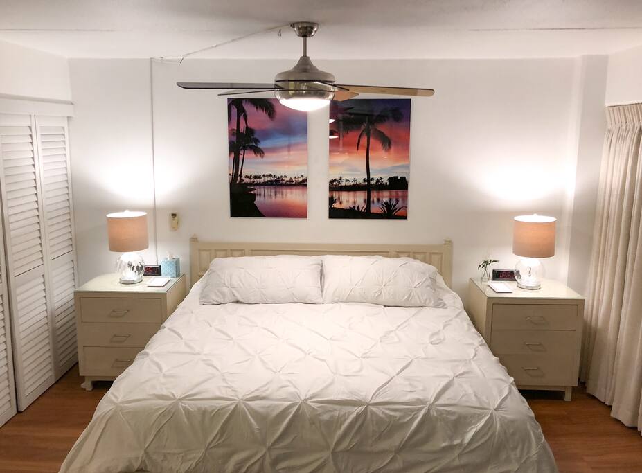 Comfortable king bed and blackout curtains