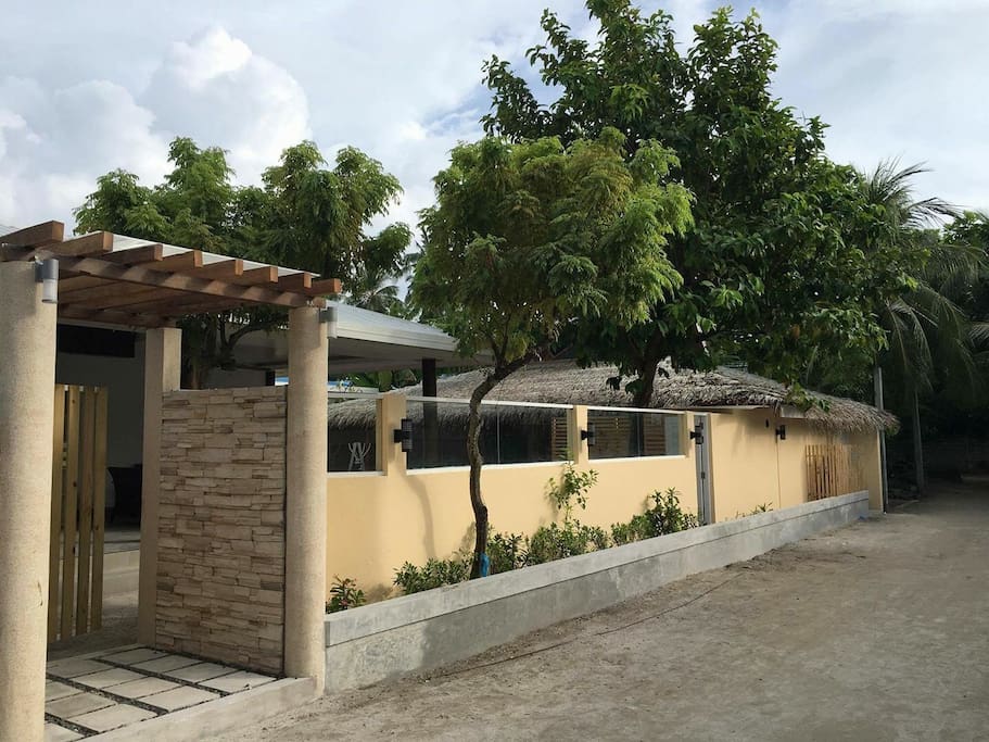 Scuba inn guest house/ south Ari atoll/Omadhoo