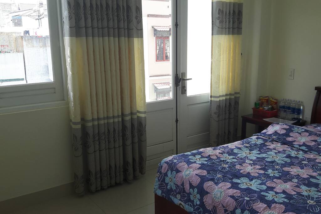Room with 1 double bed and balcony
