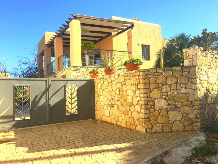 Thesaurus Villa