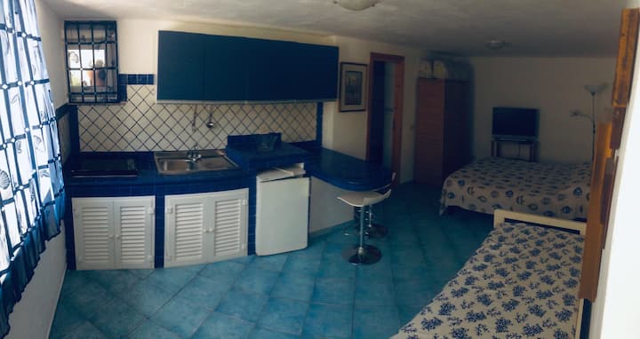 “La Perla”, Zona Santa Maria- - Ponza