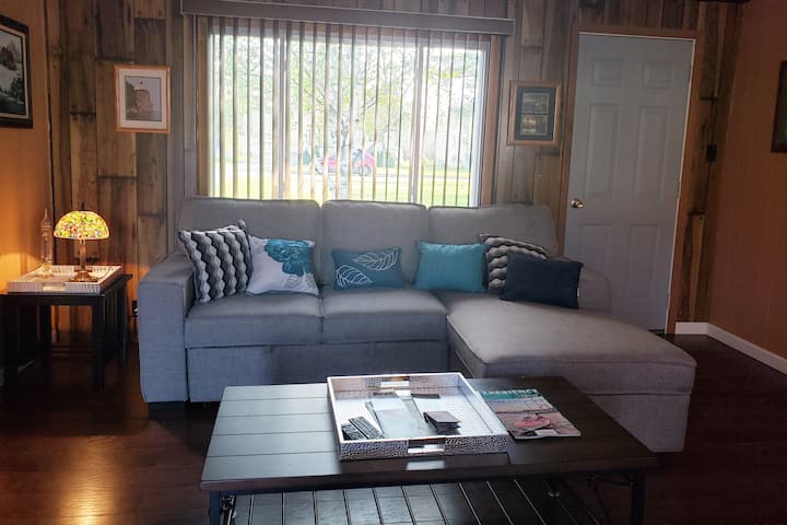 Beach Bungalow Get Away - Alpena, MI