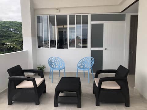 Top Airbnb: Modern Apartment with AC and Terrace. in Cartago