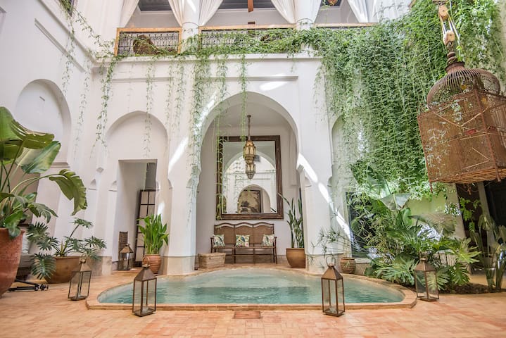 Riad  Luxueux Avec Piscine/Hammam