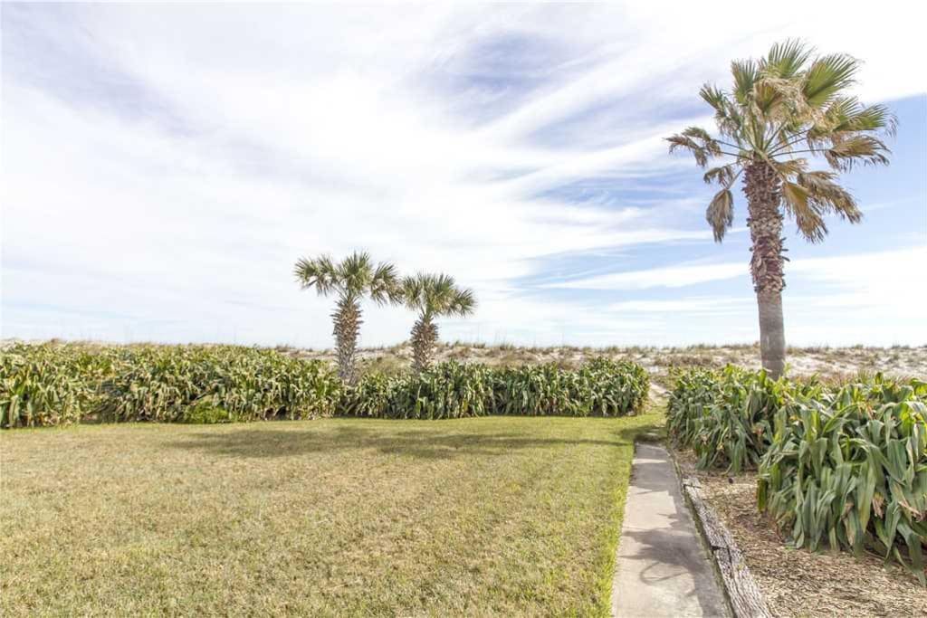 Easy Access - You will love the easy access you have to the beach! Skip stuffing the beach toys and coolers into the back of the