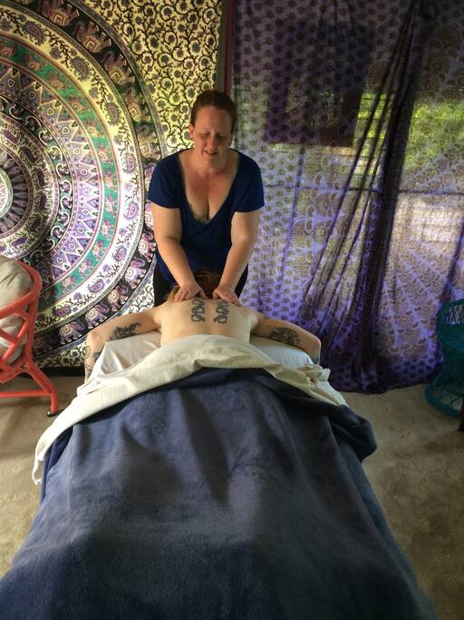 Dena Starr is onsite Liscenced Therapist.