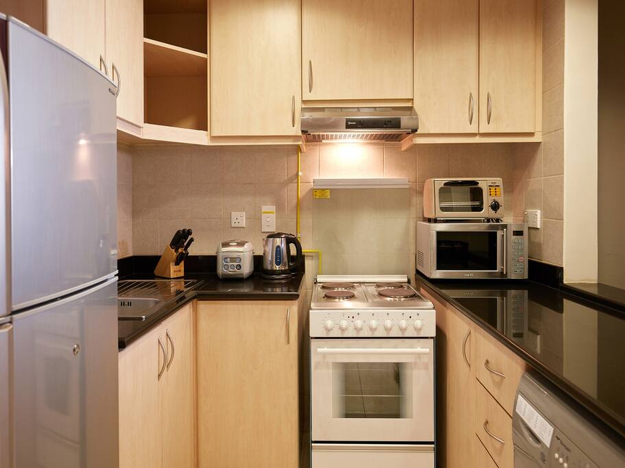 Deluxe Studio Kitchen