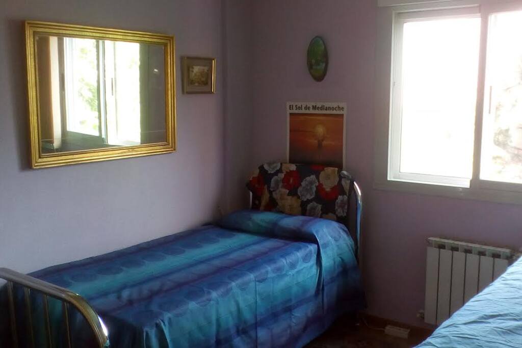 Habitacion y Espejo